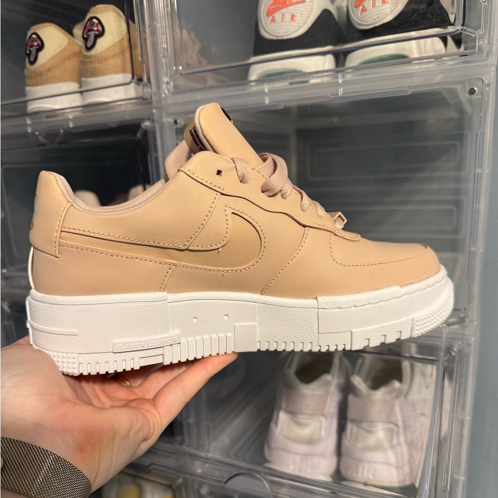 Women’s Nike Air Force 1 beige size 8 worn three times and box kept